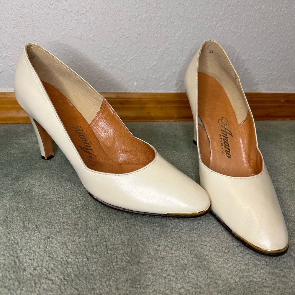Size 7.5 Amano heels. Cream with gold trim. Made in USA.